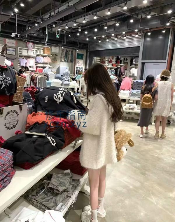 [贵州-贵阳]长腿美少妇