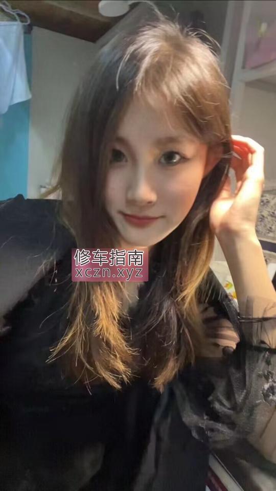 [甘肃-兰州]路灯下的小姑娘