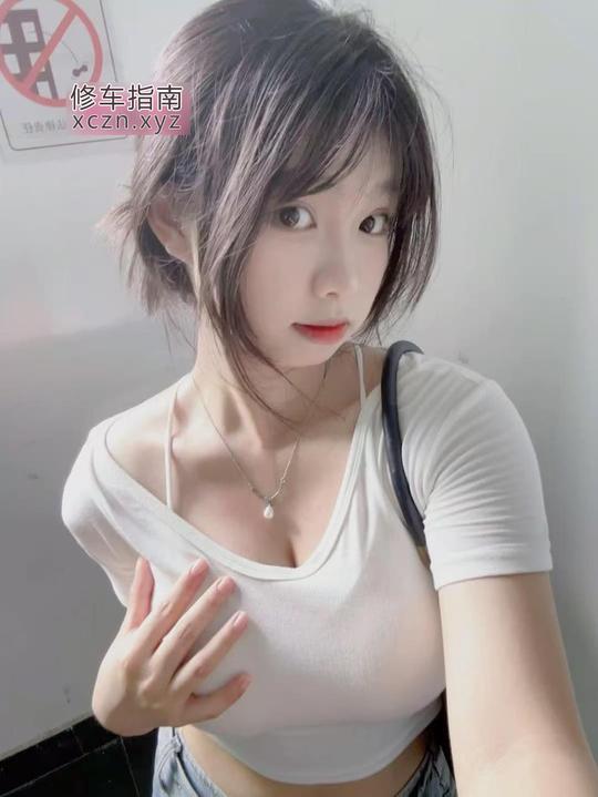 [云南-丽江]年轻性感妹子