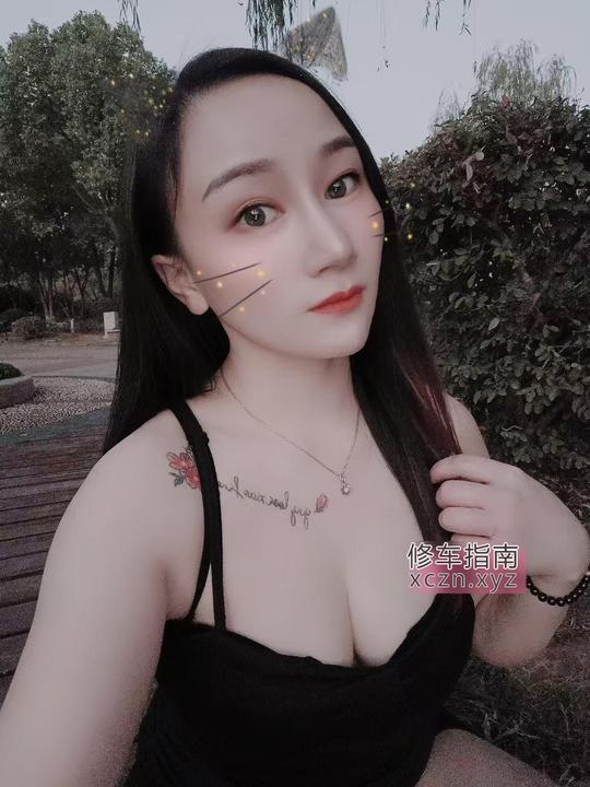 进程已结束,退出代码0女孩