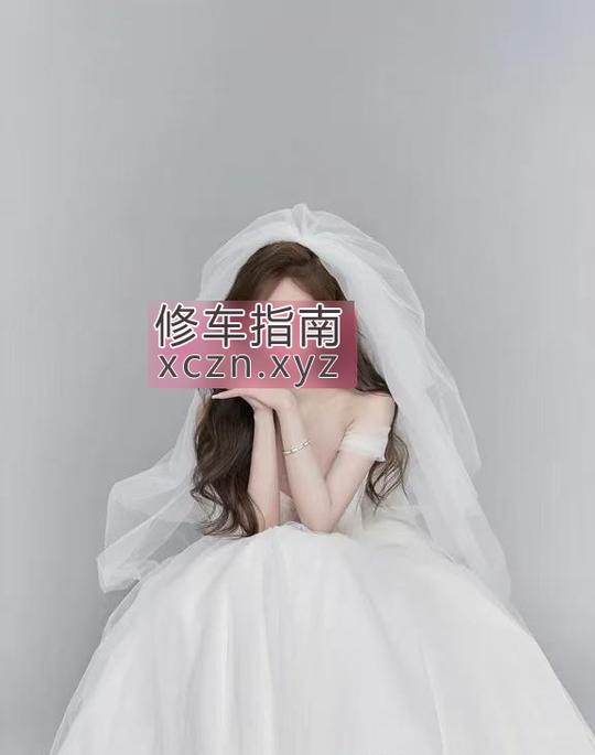 [天津-津南区]体验喷水的婚纱美女