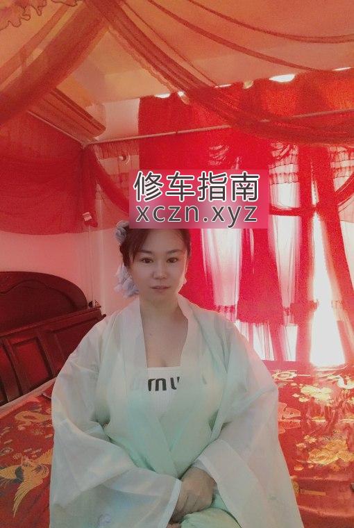 康平县良子足道女孩