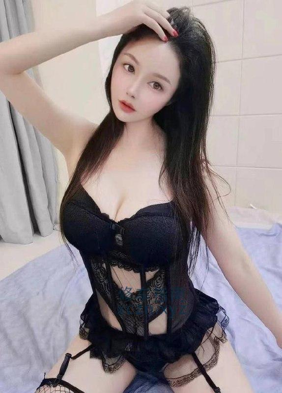 [福建-泉州]贵阳小浪妹做爱穿着黑丝诱惑人