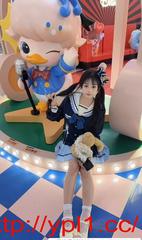 南山区三点粉小嫩妹