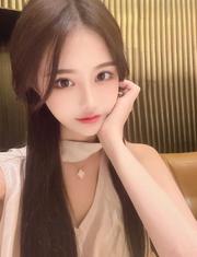 成都有着迷人颜值小艺妓