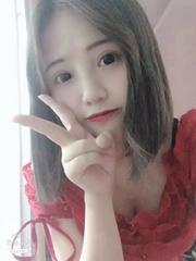 万象城悦玺颜值美女