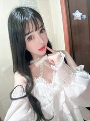 嫩妹运动过程很卖力可以去搞