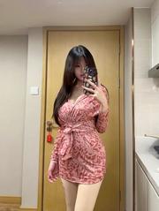 坐标上海刚出社会不久的小妹