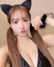 巨乳性感红唇谁罩得住