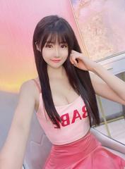 深圳真正的美女粉木耳紧紧的