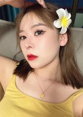 00后瑜伽女神学生