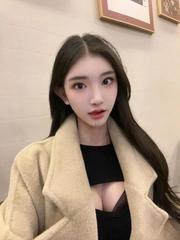 济南挑逗迷人下体淫水直流