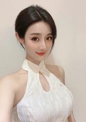 深圳高颜值服务不错的大胸妹