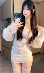 乌鲁超正点的妹子还愿意舌吻