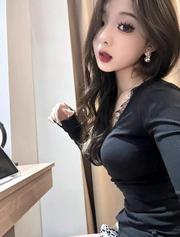 官渡美女妮妮逼逼水好多