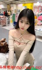 重庆高颜值纯欲女水多逼紧