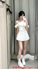 清纯卫校少女兼职带有公寓