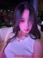 技校刚毕业小妹