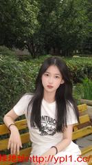 可爱嫩逼水多小学妹