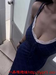 老师颜值漂亮，身材纤细。胸C圆润，又挺又大