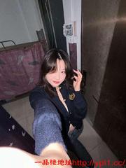 白嫩妹子大胸翘臀口活超棒