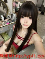 上海外围中低端，极品御姐范，奶子圆润，粉逼逼，自带公寓可外出