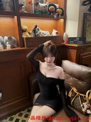 激情美女兼职，身材棒服务好，巨奶翘臀啪啪多水，可上门