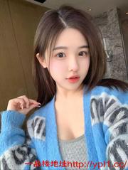 抱操艺校兼职大胸妹扣逼水直流爱跪舔玩