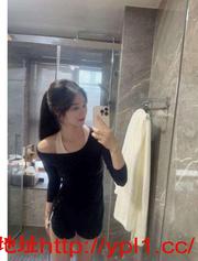 新茶极品~大胸粉嫩多汁，肉便器随便操