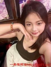 成都刚下海小靓妹粉嫩大胸水多紧致口活超棒