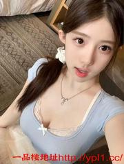 淄博极品嫩妹听话cosp配合蕾丝喷水表演