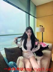 【重庆】性感大胸妹水多逼又紧(可内射，有体检)