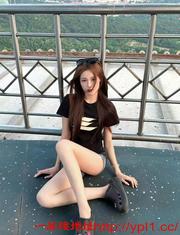 性感娇艳小甜美苗条身材