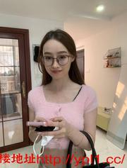 瑜伽老师下海偶尔兼职，逼逼干净多水，身材好，文静，很骚