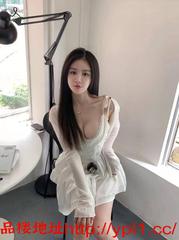 同城会所兼职大长腿姐姐口活很棒！