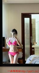 年轻漂亮小妹妹，听话服务好，淫水多