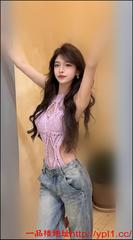 高质量幼师，骚妹妹主动解锁各种姿势。粉嫩白虎可69