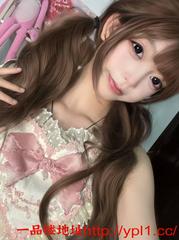 嫩妹兼直可帮舔可内射