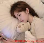 身材高淑女型的邻家小妹妹极致反差床上一直喊好爽不要停