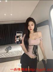 嫩妹身材极品尤物姿势多各种配合