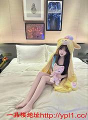 04年白虎学妹缺钱兼职可以内射