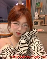 小嫩逼操起来真爽，水多耐操口活好