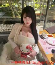 大奶牛学妹兼职可吸可舔可内射