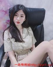 长治后入蜜桃臀小骚货