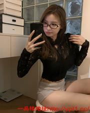 出来玩必须要哥哥来帮挠挠痒