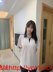 04年粉嫩大胸骚妹姿势多懂配合