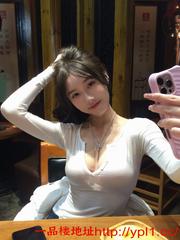 00后辣妹粉鲍鱼水多穴紧女上很棒