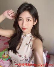 胸大屁股翘的少妇（已验真人）