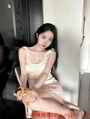 昆山肤白貌美骚妹叫声很淫荡