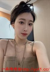 很可爱，但是胸很大，跟照片比一模一样，甚至我觉得本人更好看